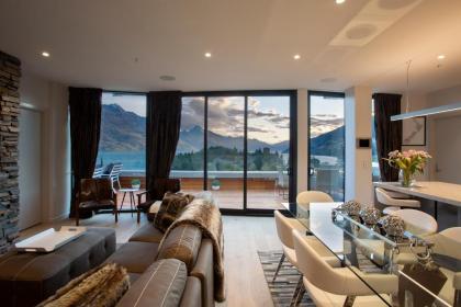 Ramada Queenstown Central